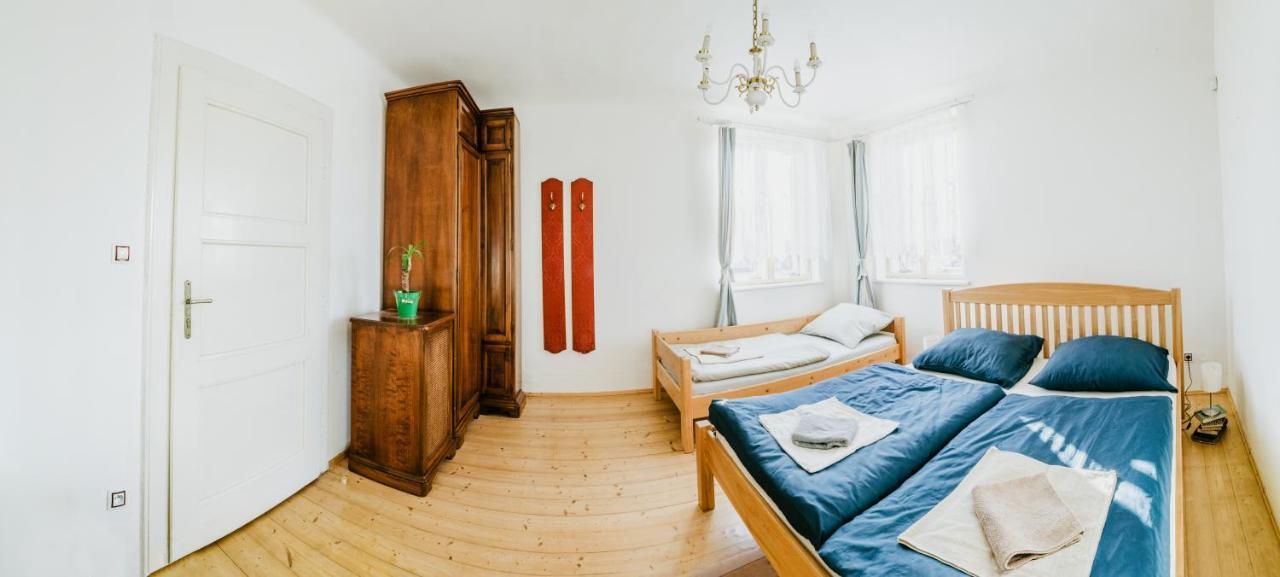 U Nas Ve Vile Guest House Cejc Екстериор снимка