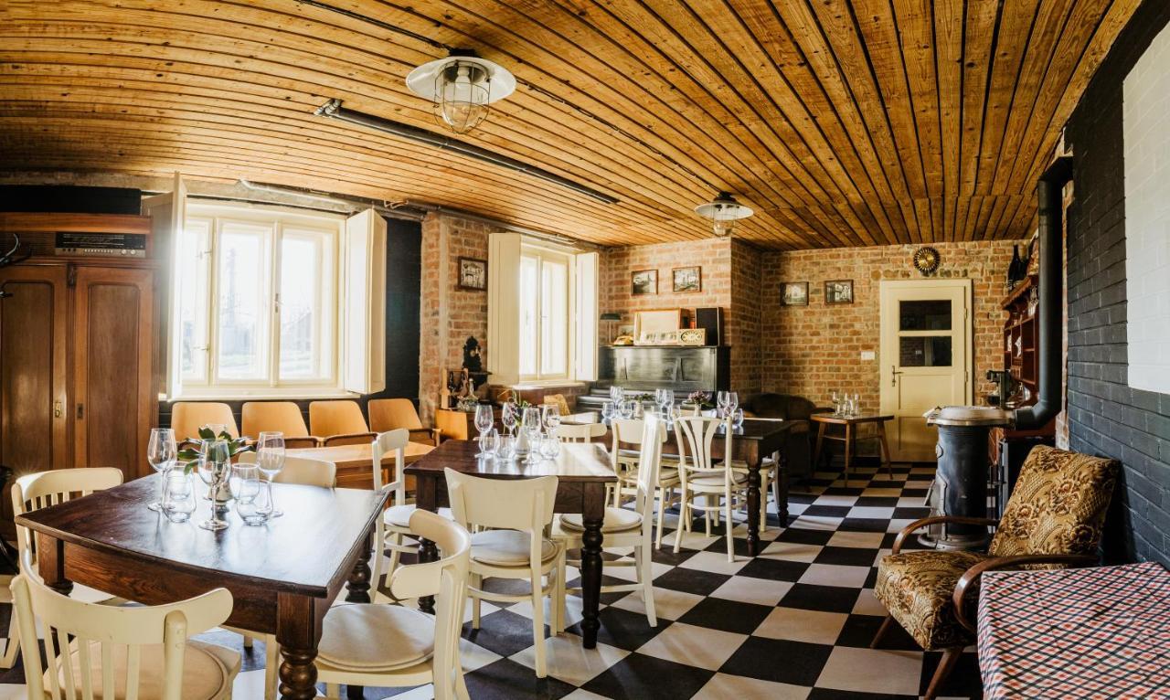 U Nas Ve Vile Guest House Cejc Екстериор снимка
