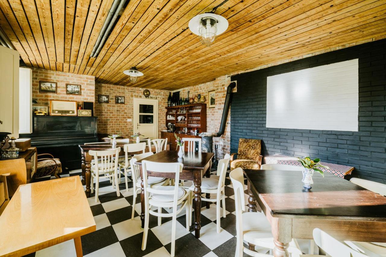 U Nas Ve Vile Guest House Cejc Екстериор снимка